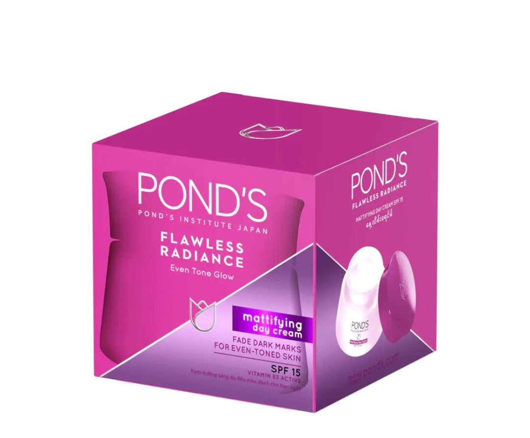 Pond's Flawless Radiance Even Tone Glow Mattifying Day Cream - SPF 15